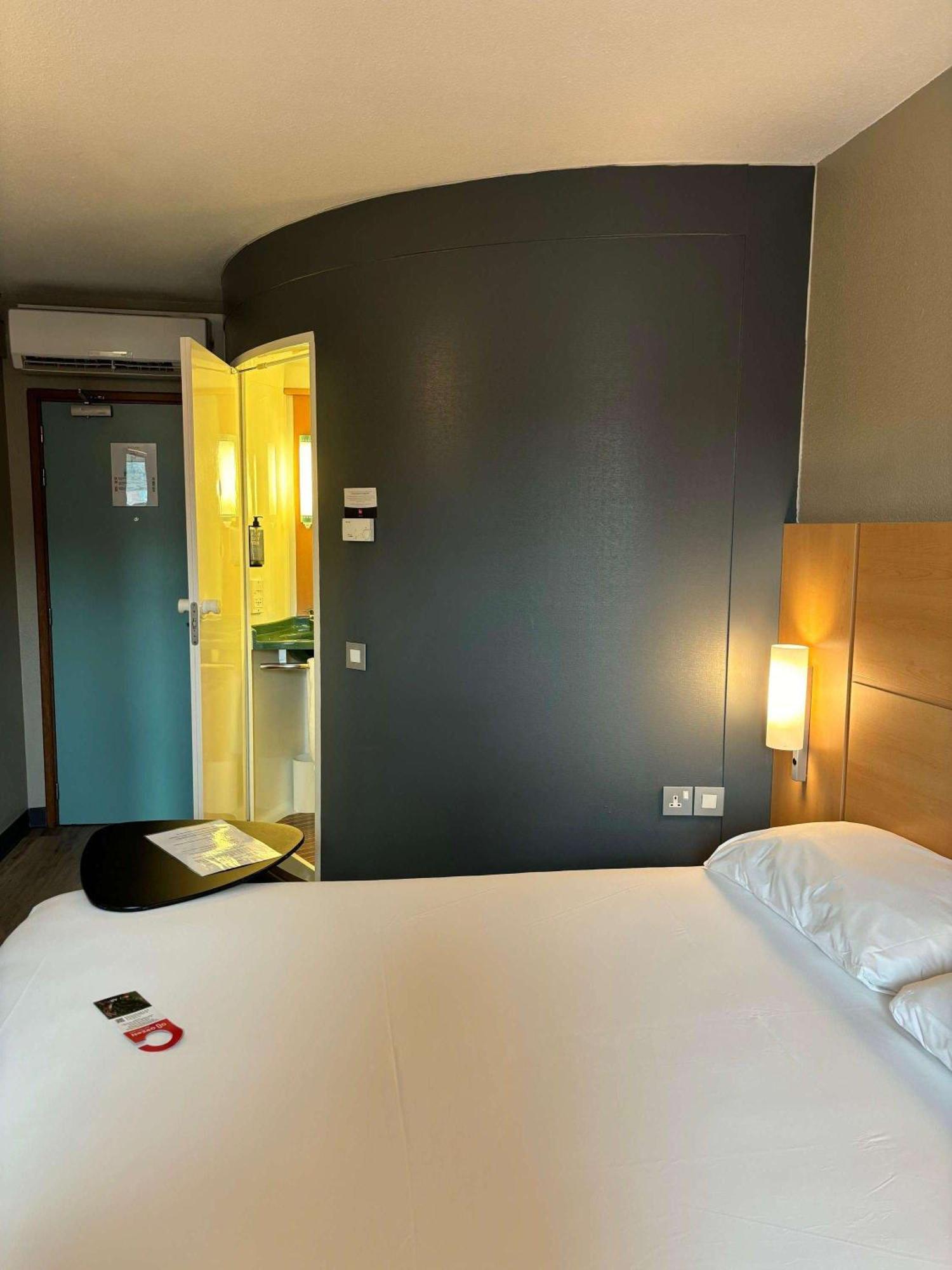 Ibis Carlisle City Centre Экстерьер фото