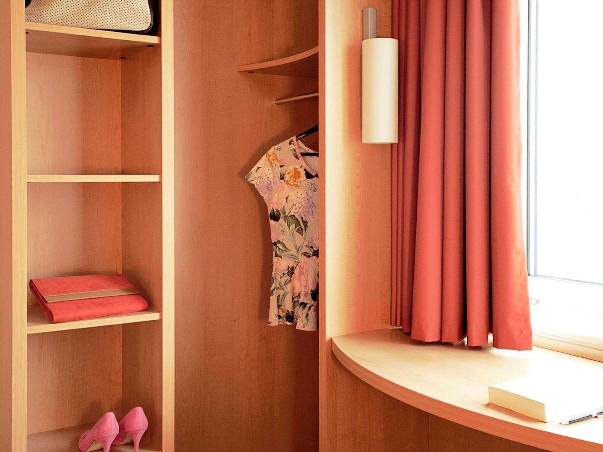 Ibis Carlisle City Centre Экстерьер фото