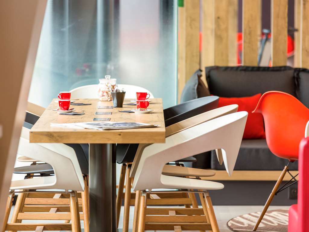 Ibis Carlisle City Centre Ресторан фото
