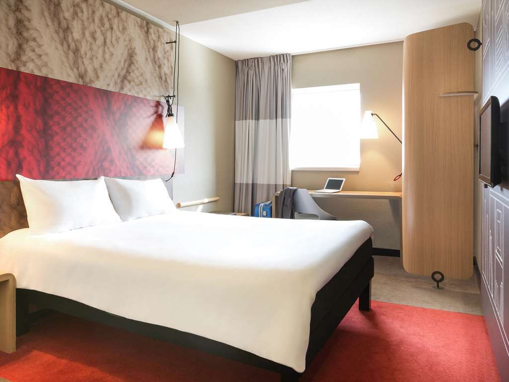 Ibis Carlisle City Centre Экстерьер фото